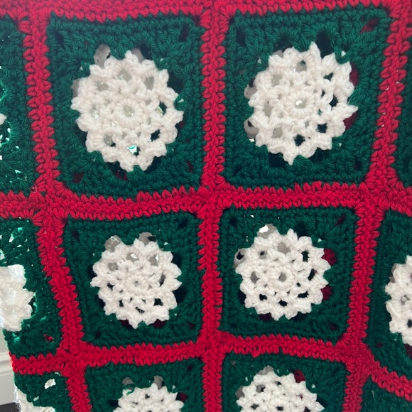 Beautiful Handmade Afghan - Picture 3 of 5
